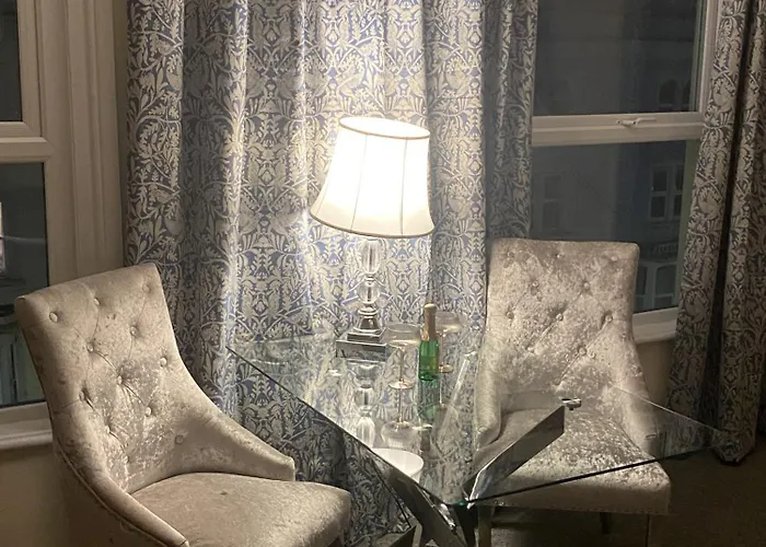 Апартаменты Stylish & Cosy *